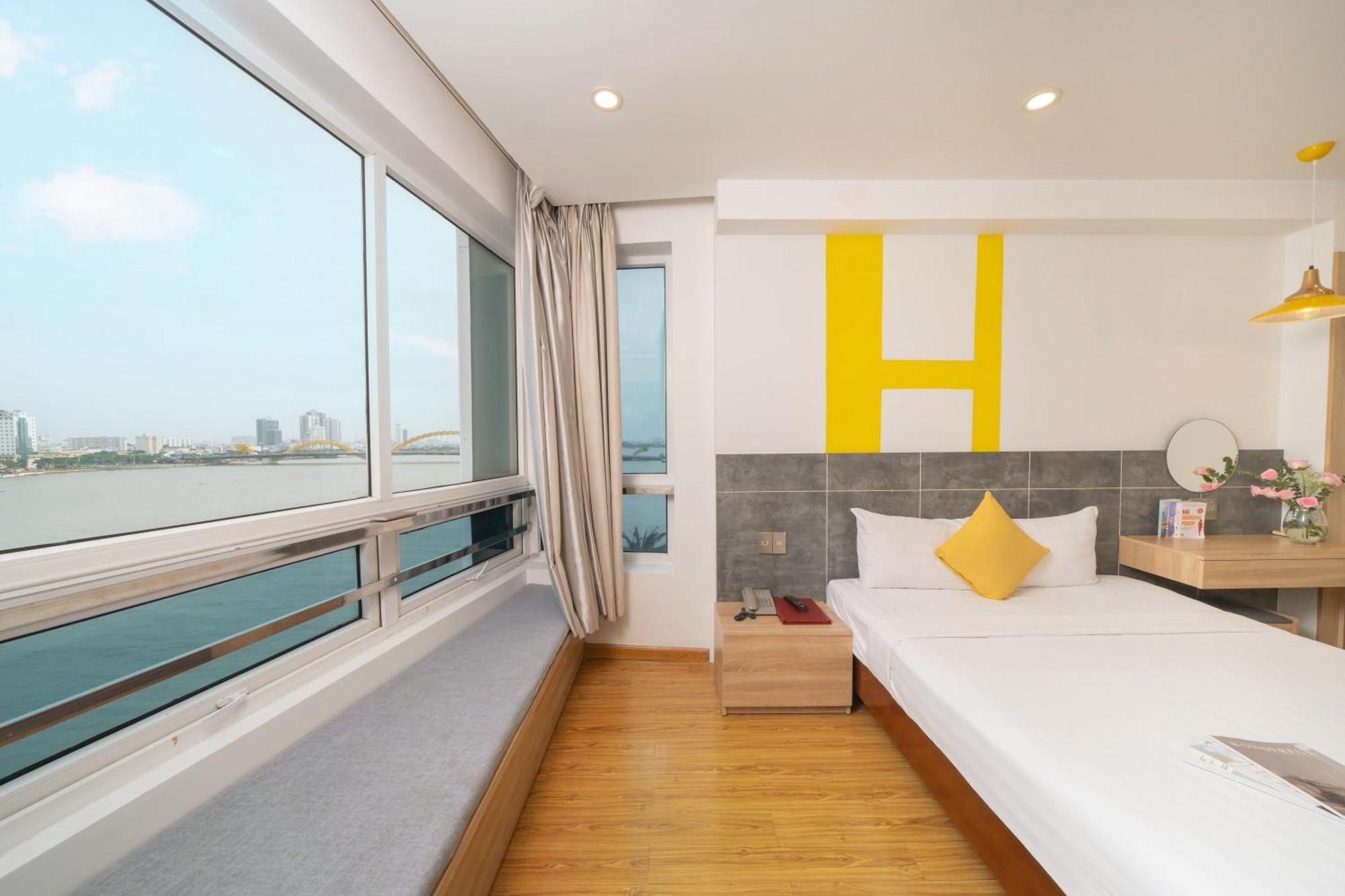 Happy Day Riverside Hotel & Spa Danang By Haviland מראה חיצוני תמונה