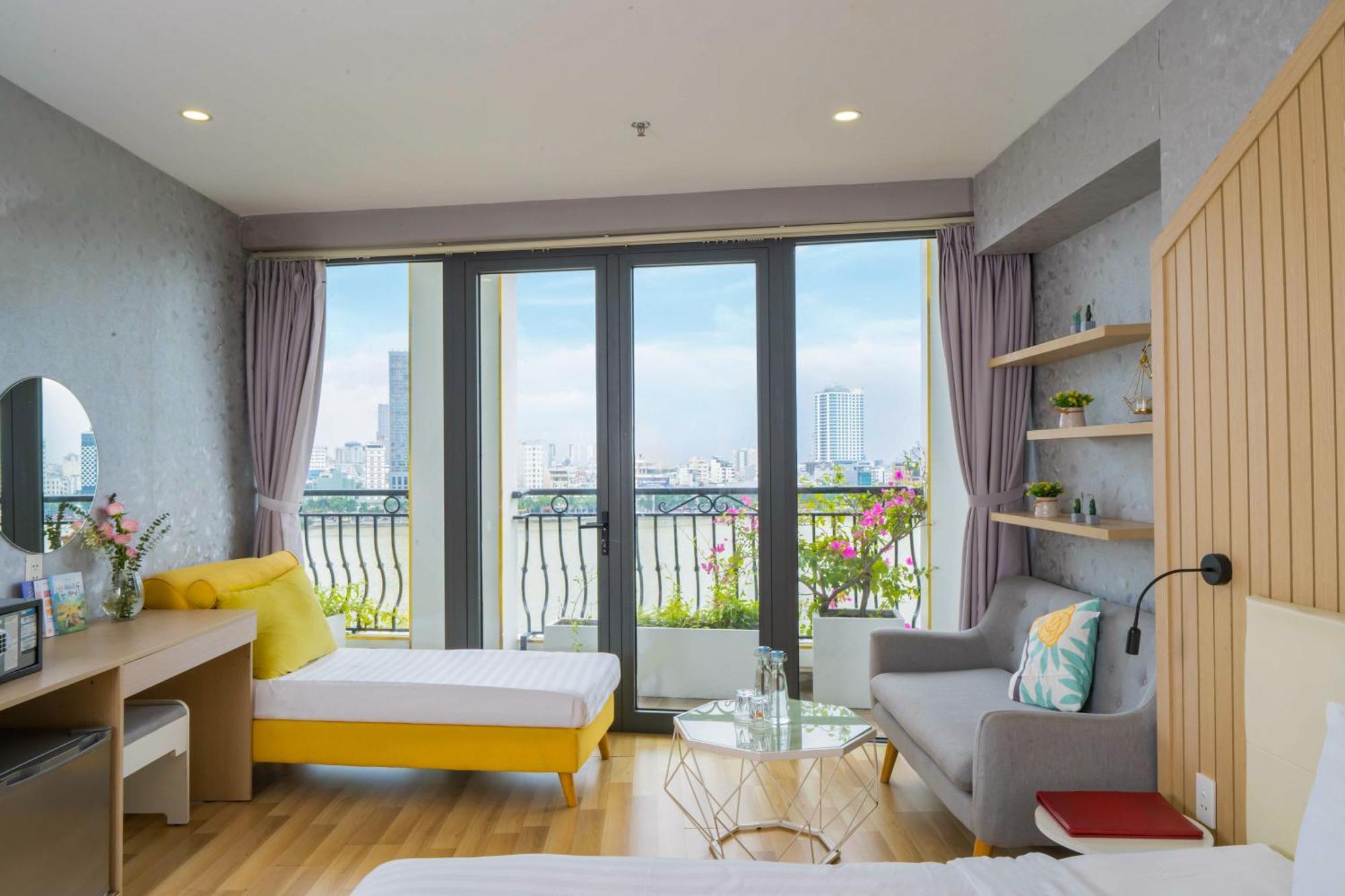 Happy Day Riverside Hotel & Spa Danang By Haviland מראה חיצוני תמונה
