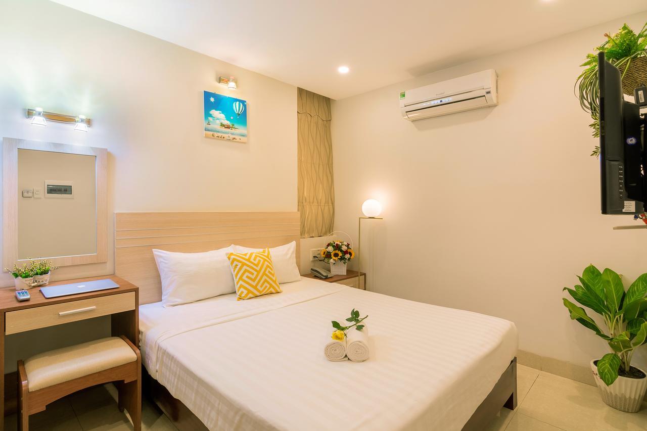 Happy Day Riverside Hotel & Spa Danang By Haviland מראה חיצוני תמונה